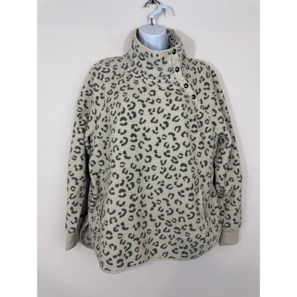 Green Tea Leopard Print Fleece Pullover Sweater Size Large - Picture 1 of 7